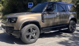 Land-Rover Defender 110 2.0 P300e X-Dynamic HSE