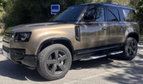 Land-Rover Defender 110 2.0 P300e X-Dynamic HSE