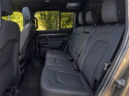 
										Land-Rover Defender 110 2.0 P300e X-Dynamic HSE full									