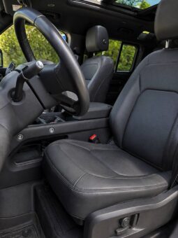 
										Land-Rover Defender 110 2.0 P300e X-Dynamic HSE full									