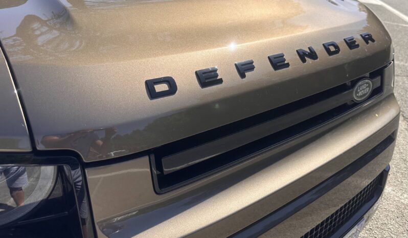 
								Land-Rover Defender 110 2.0 P300e X-Dynamic HSE full									