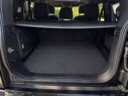 
										Land-Rover Defender 110 2.0 P300e X-Dynamic HSE full									